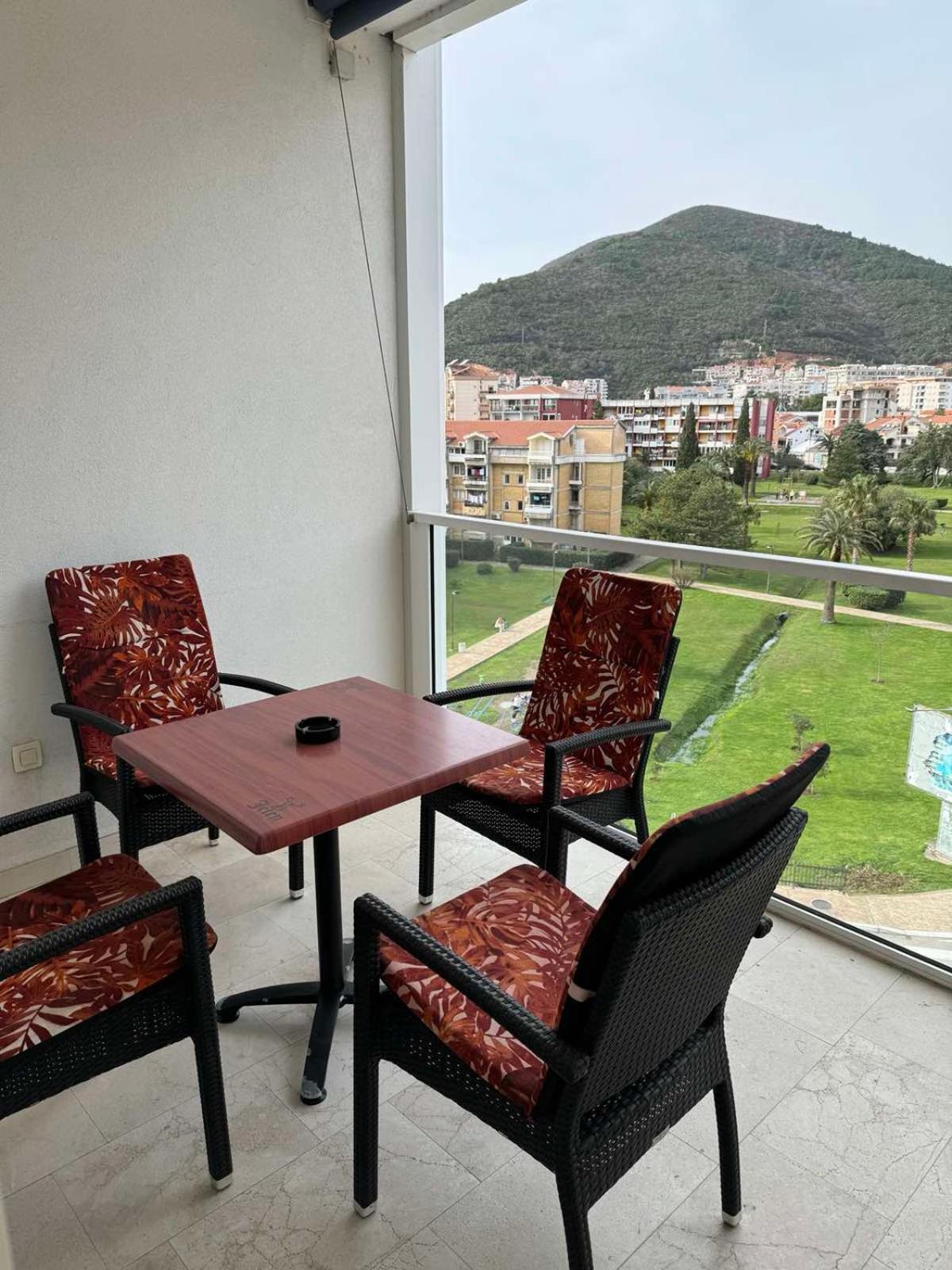 Apartman Anna Tre Canne Budva Kültér fotó